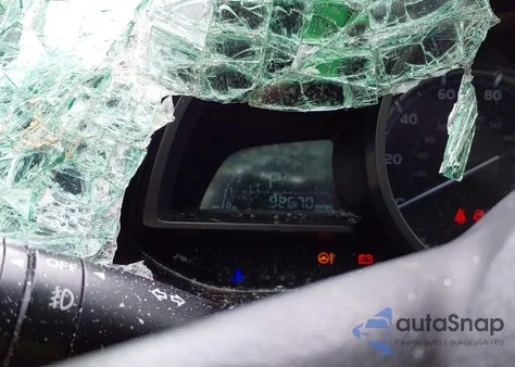 2019 Toyota Yaris Le z USA, uszkodzony, nr VIN 3MYDLBYV3KY520708